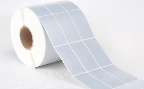 1559013667618664.jpg PET消銀龍標(biāo)簽紙.jpg